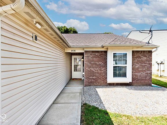 2nd image of 6438 Emerald Springs Dr