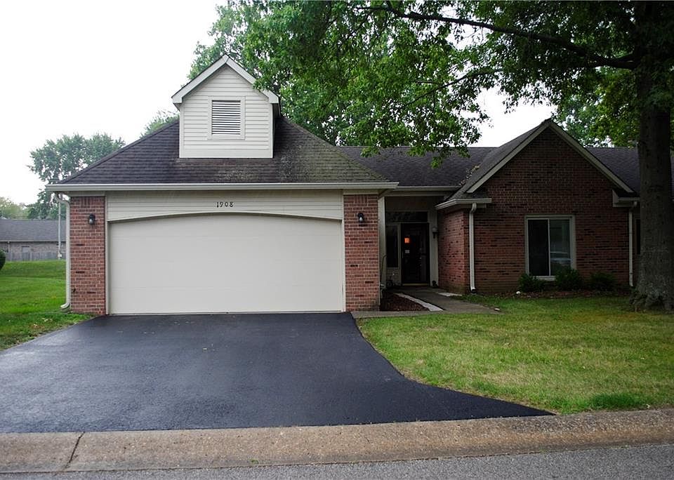 1st image of 1908 Crystal Bay Dr E