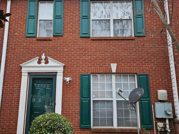 5766 Strathmoor Manor Cir, Lithonia, GA 30058