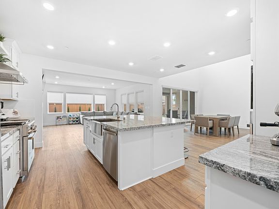 5th image of 3554 Egret Dr
