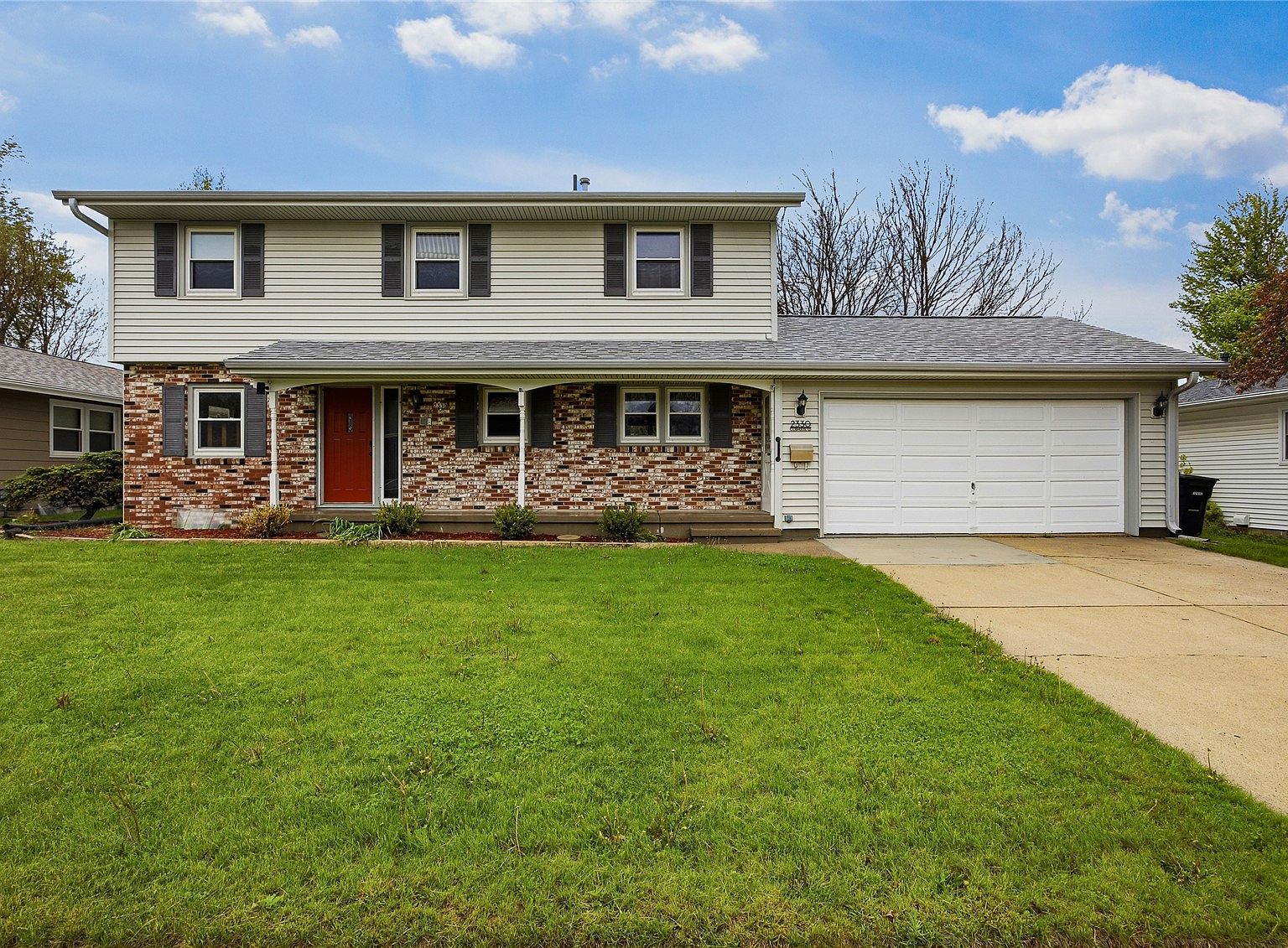 2330 Northview Dr