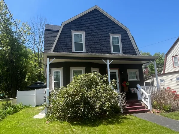 30 Plain St, Fitchburg, MA 01420
