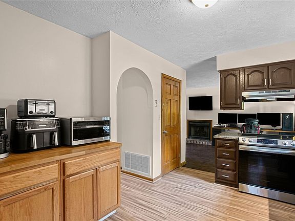5th image of 7335 Deer Run Cir