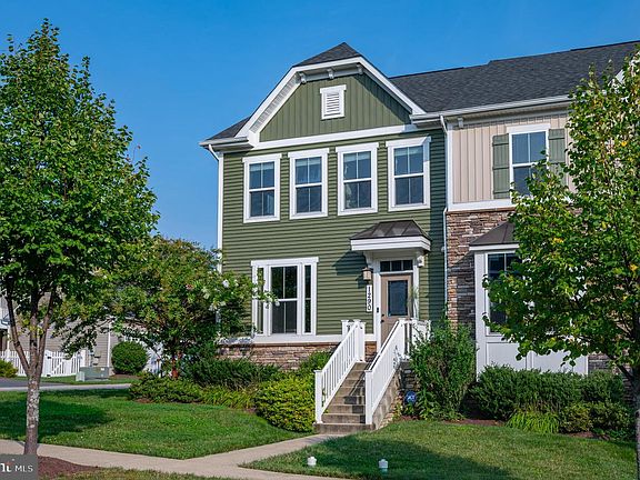 2nd image of 1290 Village Green Way