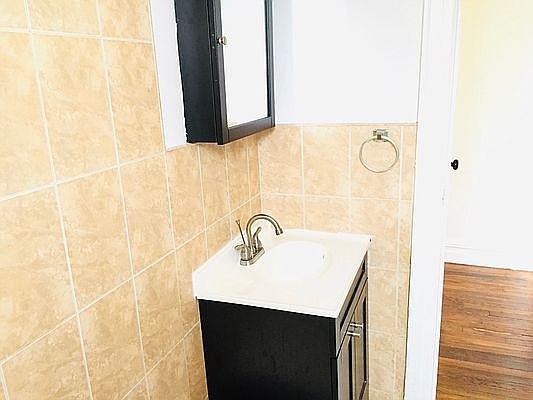 4th image of 526 Flatbush Ave #3E