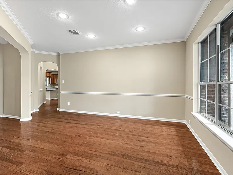 21327 Pennshore Ln — Photo 5