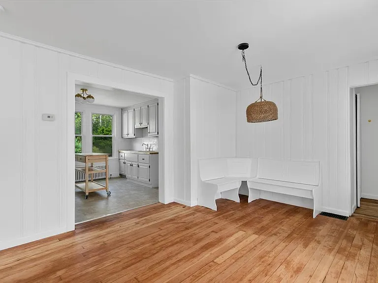21 Green St — Photo 5