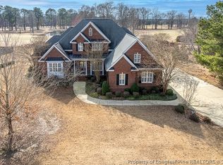 1041 Wild Pine Dr, Fayetteville, NC 28312