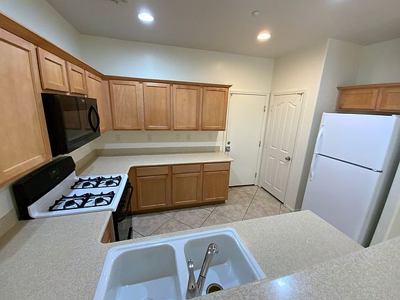 3rd image of 8929 Trickling Springs Ct