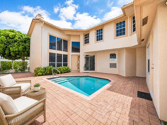 2nd image of 4831 S Classical Boulevard
