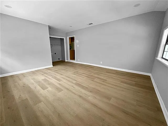 20294 Garland St — Photo 6