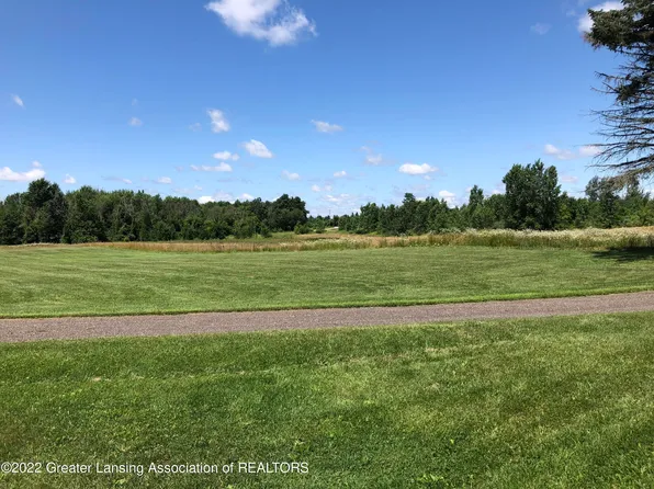 7837 W Grand River Hwy, Grand Ledge, MI 48837