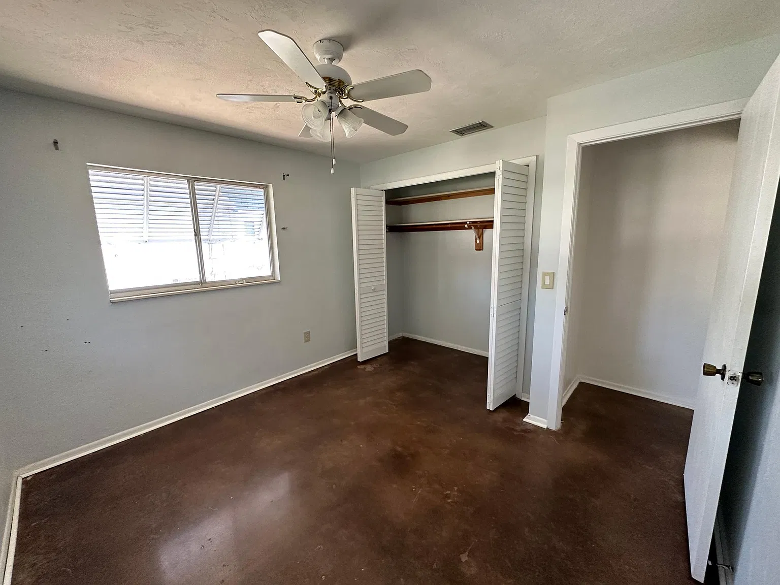 18005 Cypress Point Rd — Photo 3