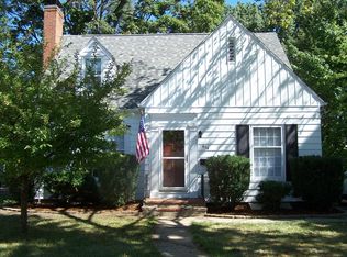 614 Brookland Park Dr, Iowa City, IA 52246