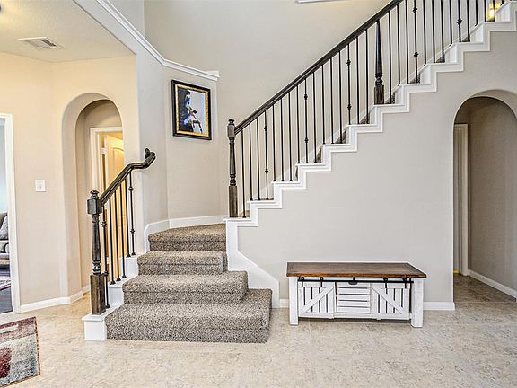 5th image of 18618 Suncross Ln