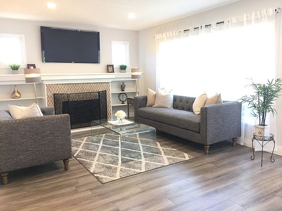 2nd image of 5636 Alameda Ave