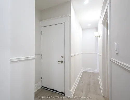 605 College St #3 Photo 1