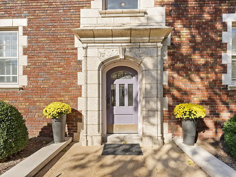 7373 Pershing Ave #1-1W — Photo 3