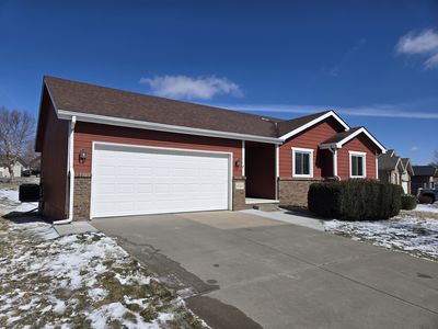 8120 Grand Oaks Dr, Lincoln, NE, 68516