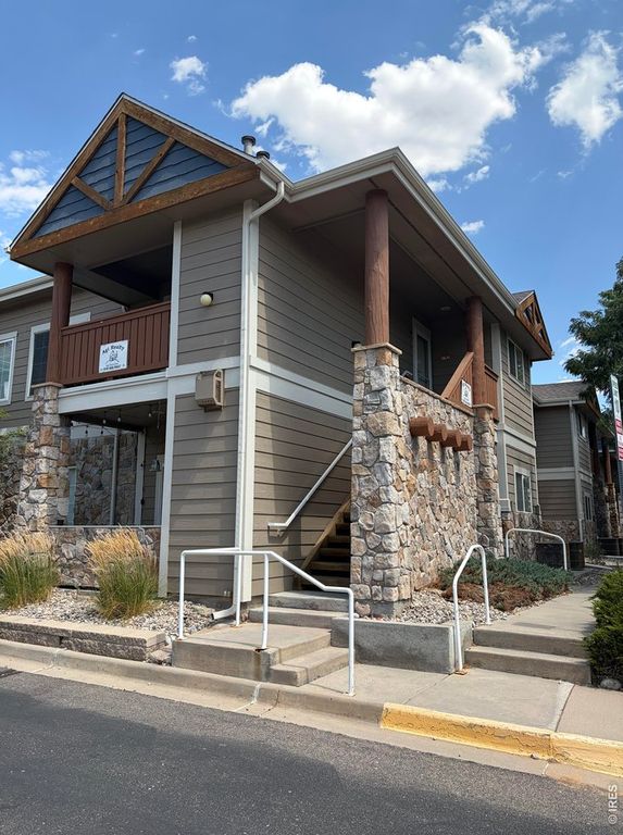 126 Beacon Way #2-H