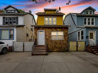 4014 79th St, Elmhurst, NY 11373