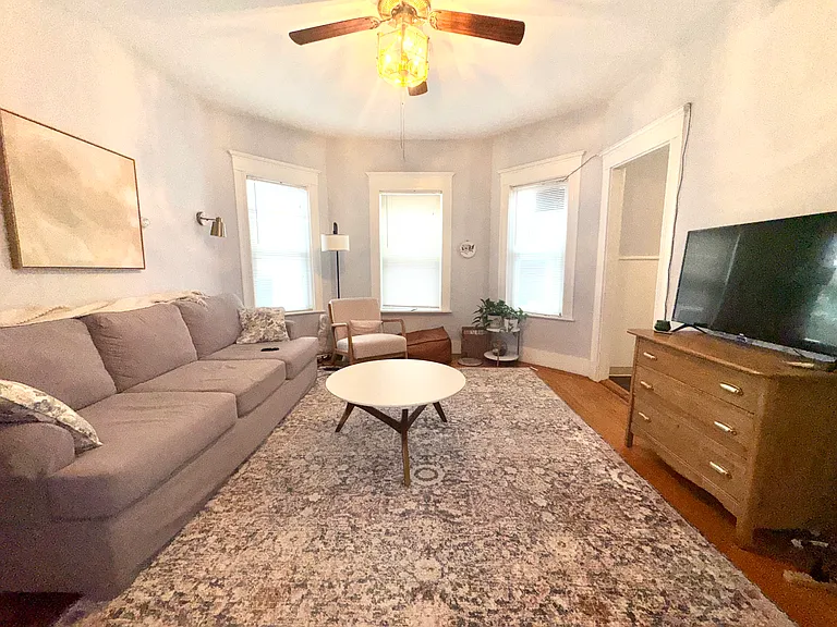 12 Curtis St #1 — Photo 15