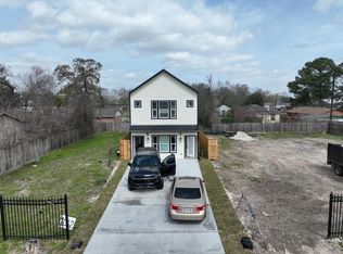 1062 Saint Clair St, Houston, TX 77088