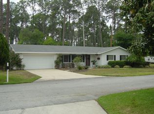100 Mockingbird Ln, Eustis, FL 32726