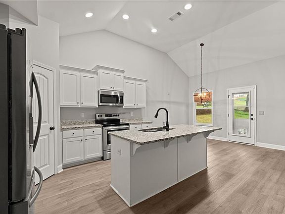 5th image of 65 Academy St