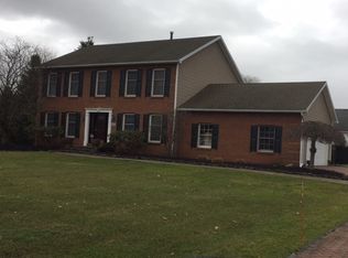 5 Woodland Dr, Batavia, NY 14020