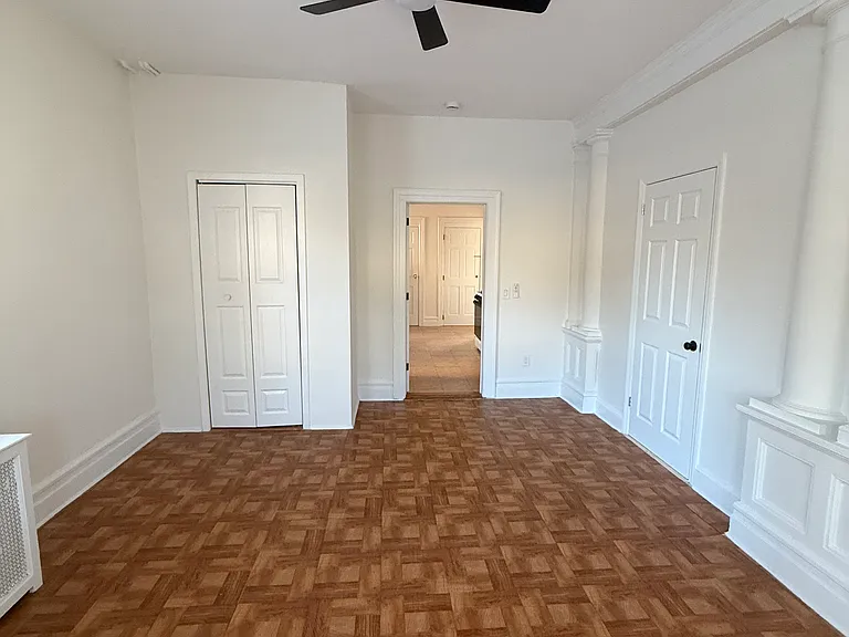 19 Neptune Ave — Photo 14
