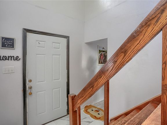 2nd image of 329 S Home Ave #1/2