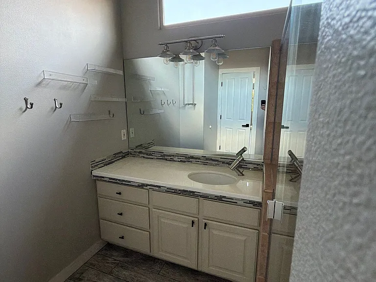 340 N Country Ln #24 — Photo 23