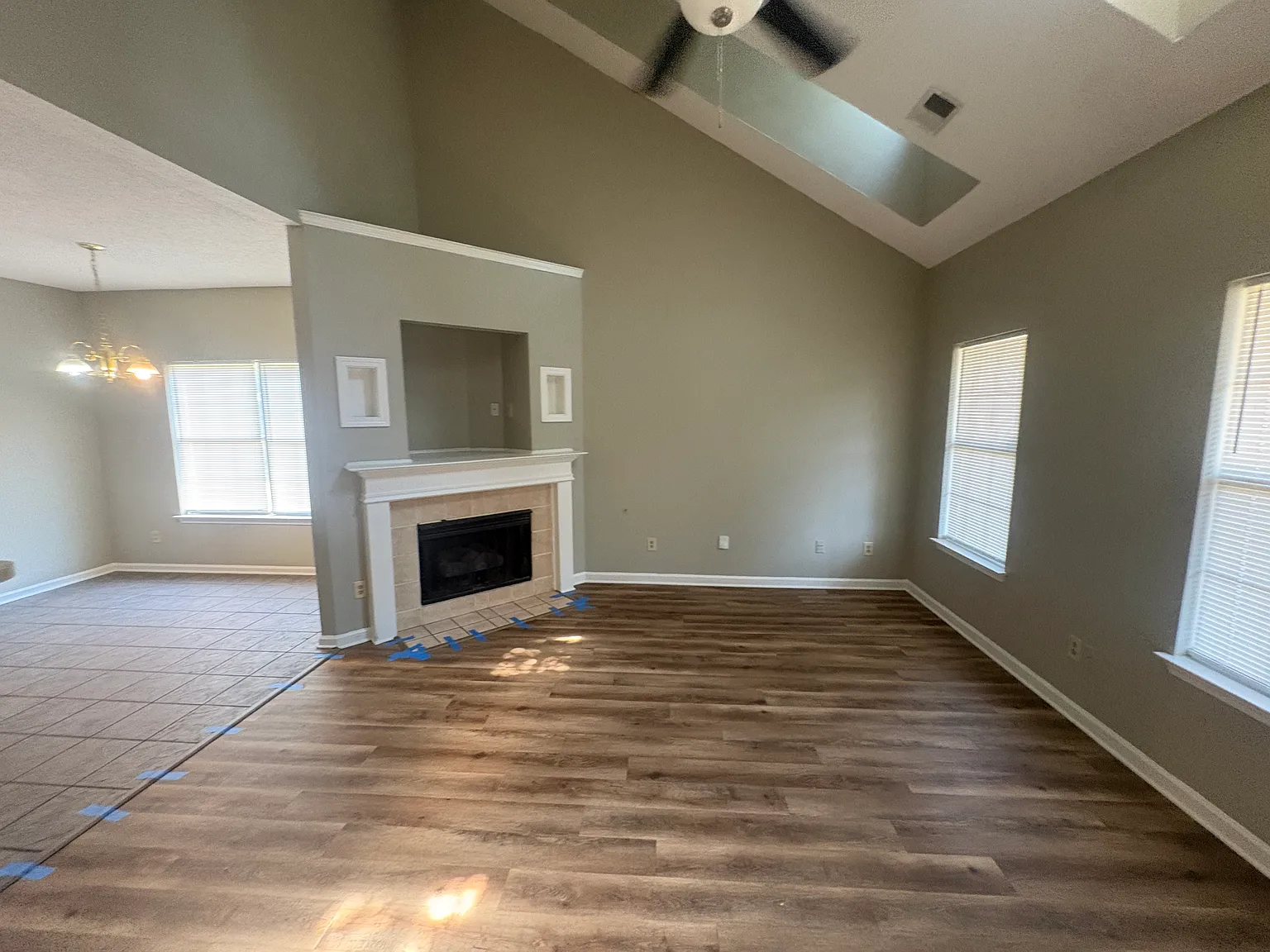 Beautiful 3 Bed 2.5 Bath Home! — Photo 2