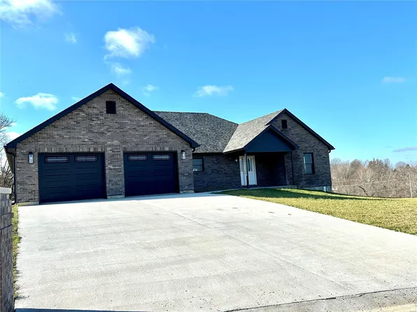 651 Jonathan Rd, Hannibal, MO 63401