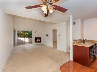 5530 Owensmouth Ave APT 332, Woodland Hills, CA 91367