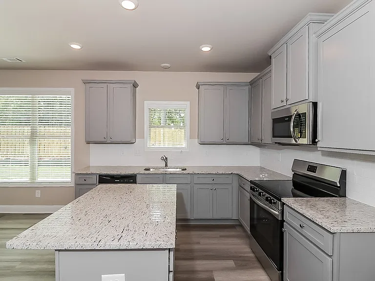 Kilough Pointe — Photo 27