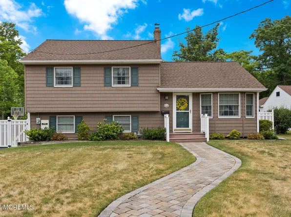57 Pedee Place, Middletown, NJ 07748