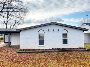 2121 Coral Hills Dr, Southaven, MS 38671