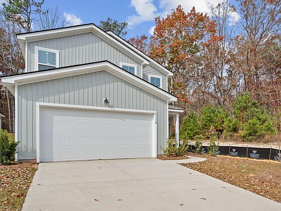 3rd image of 2158 Lofton Rd