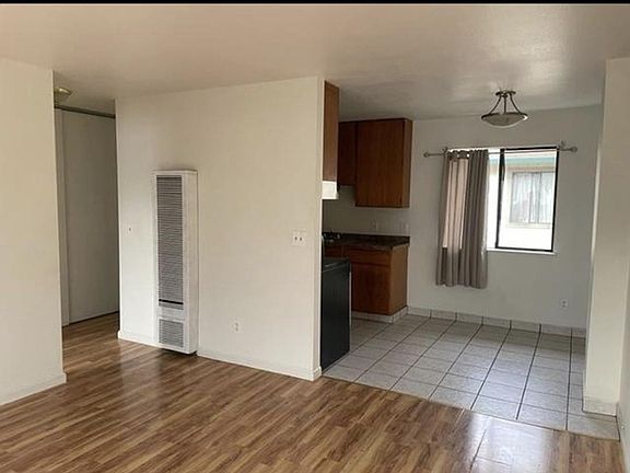 3rd image of 1506 Market Ave APT 4