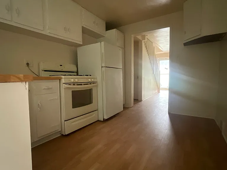 626 Airbrake Ave — Photo 5