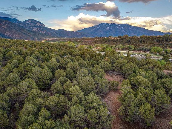 5th image of Gallina Canyon Rd