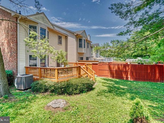 5th image of 1 Willwood Ct