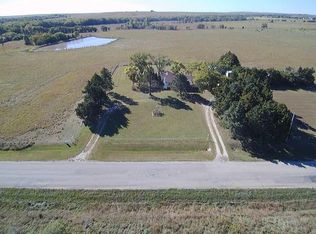 1609 Lake Rd, Cottonwood Falls, KS 66845