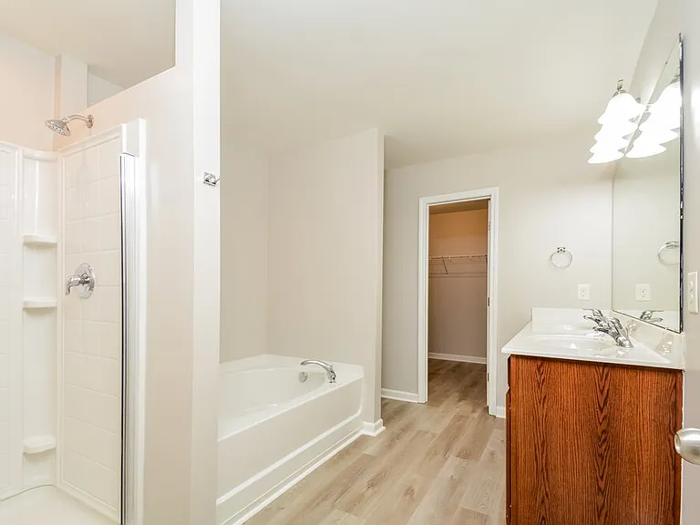 235 Chadford Pl — Photo 11