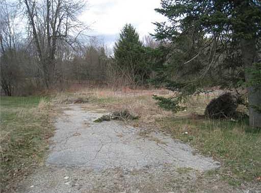 2nd image of 49 Frost Hill Avenue