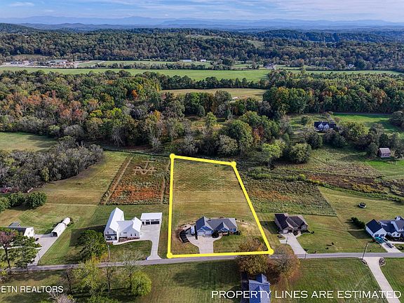 4th image of 6110 Jim Luttrell Ln