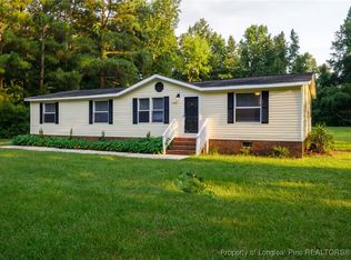 136 Deer Stand Dr, Lumberton, NC 28358