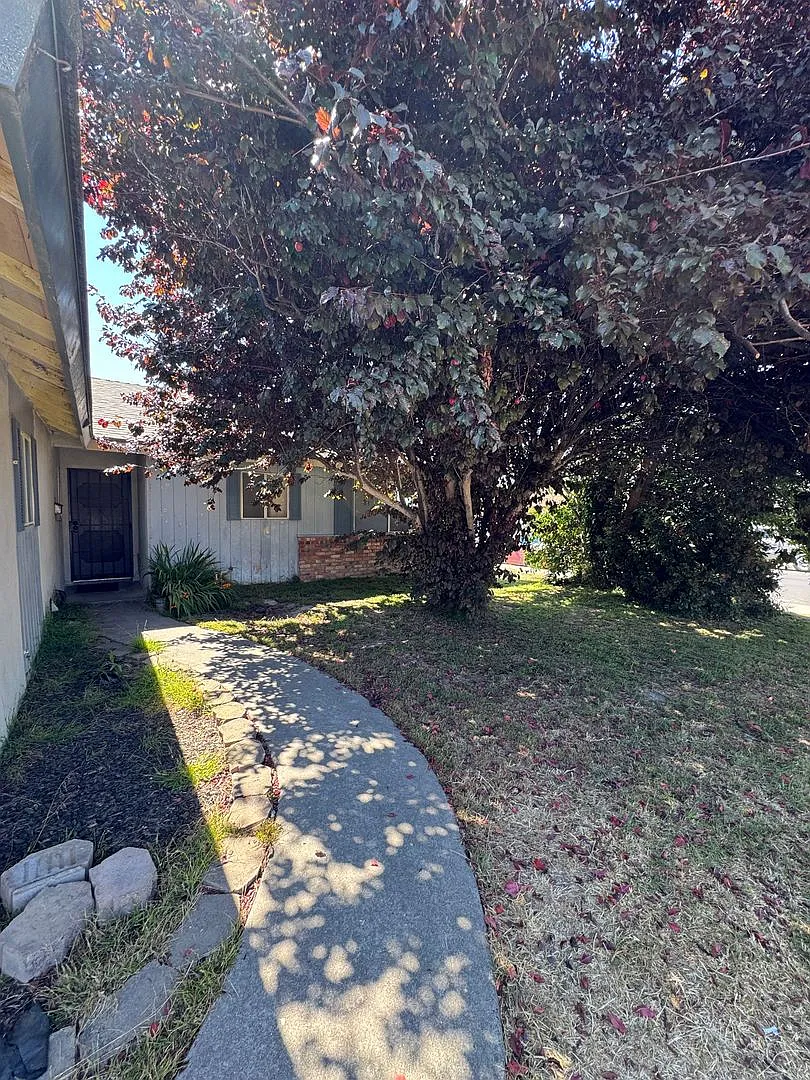 Fully Renovated Home in Lompoc — Photo 2